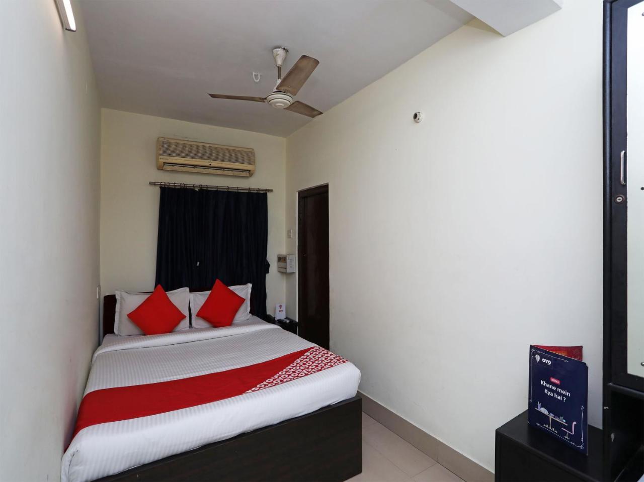 Oyo 13906 Vinita Inn Santragachi 外观 照片
